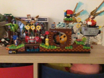 Sonic the Hedgehog - LEGO Green Hill Zone Set - (Brand New & Complete)  #21331