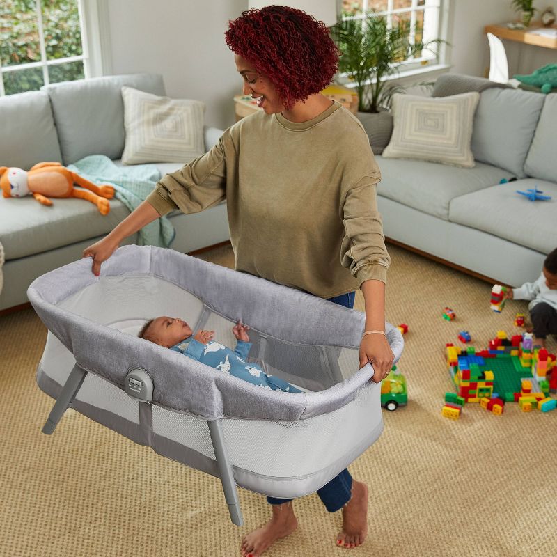 Graco Dream More 2-in-1 Travel Bassinet, 5 of 7