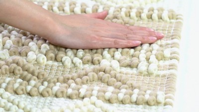Ivory Elegance Hand-Tufted Wool 3' x 5' Area Rug