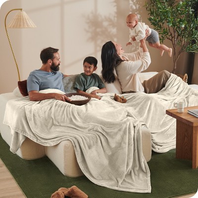 Microplush Fleece Bed Blanket by Bare Home