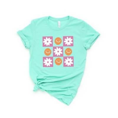 Simply Sage Market Women's Retro Smiley Face Short Sleeve Graphic Tee