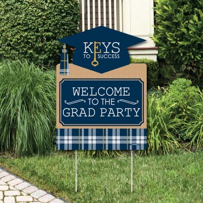 Big Dot of Happiness Grad Keys to Success - Party Decorations - Graduation Party Welcome Yard Sign