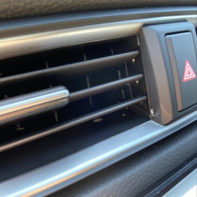 Febreze AUTO Air Freshener Vent Clip New Car Scent, 2 pk - Gerbes