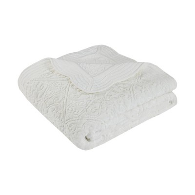 Ivory Faux Fur Embroidered Full Quilt Set