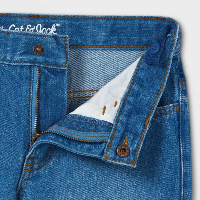 Boys' Relaxed Straight Fit Jeans - Cat & Jack™, 3 of 6