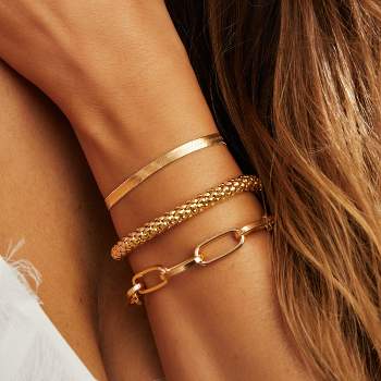 Women's Gold-Tone Bracelet Set - Cupshe