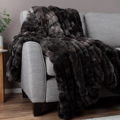 Queen Black Faux Fur Machine Washable Blanket