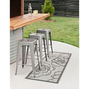 Unique Loom    Outdoor Botanical Rose Area Rug - 1 of 4