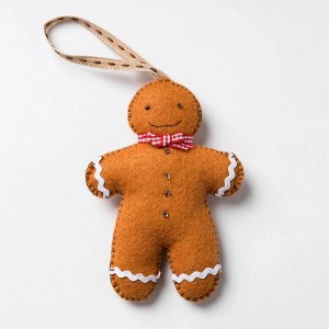Corinne Lapierre Felt Craft Mini Kit Gingerbread Man from felt