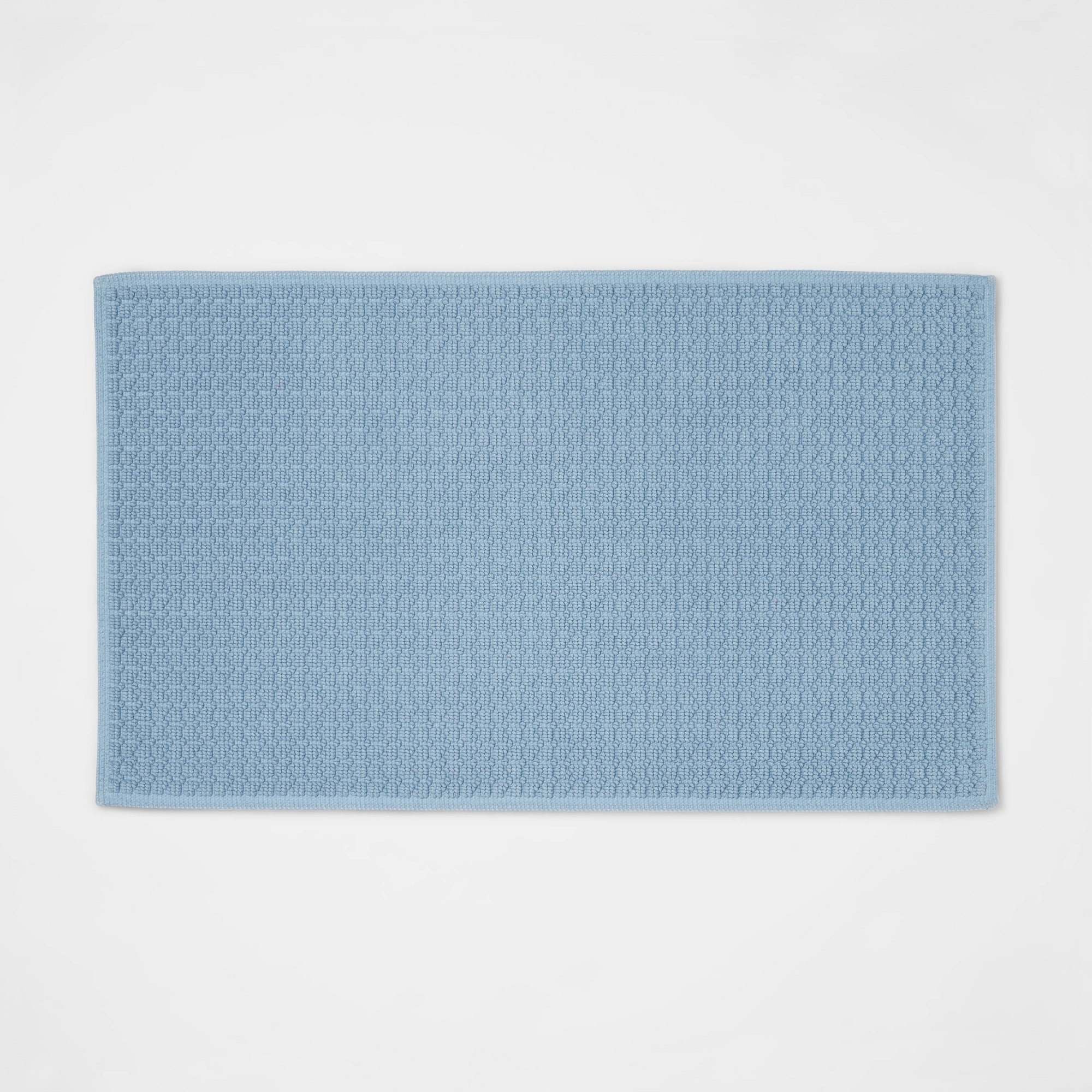 20"x34" Antimicrobial Bath Rug Blue - Threshold™