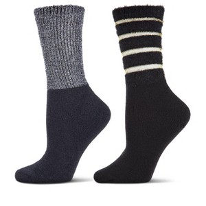 MeMoi Women's 2 Pair Pack Cozy Crew Socks - 1 of 3