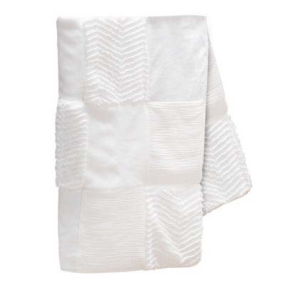 Lambs & Ivy Signature White Luxury Textured Patchwork Crib/Toddler Quilt