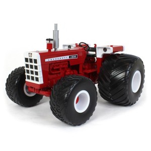 1/16 High Detail Cockshutt 1800 Tractor With Large Terra Tires SCT775 - 1 of 4