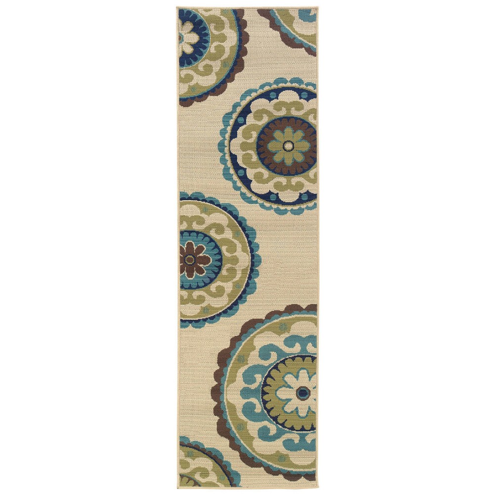 2'3inx7'6in Cozumel Medallions Patio Rug Ivory/Green