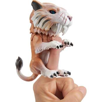 WowWee Untamed Sabre Tooth Tiger by Fingerlings – Bonesaw (Bronze) – Interactive Collectible Toy