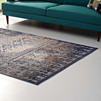 Kalene Distressed Vintage Floral 5'x8' Blue Chenille Area Rug