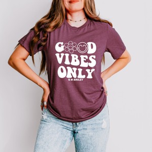 Simply Sage Market S.W.Smiley Good Vibes Only Smiley Face Short Sleeve Tee - 1 of 4