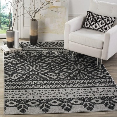 Adirondack Silver and Black 6' x 9' Geometric Area Rug