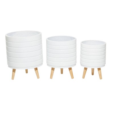 Set of 3 White Fiber Clay Etched Planters with Wooden Tripod Stand