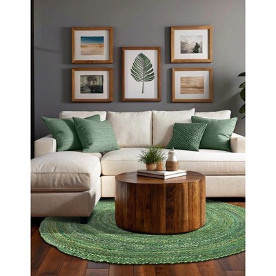 Handmade Braided Chindi 8 ft Round Rug in Green and Turquoise