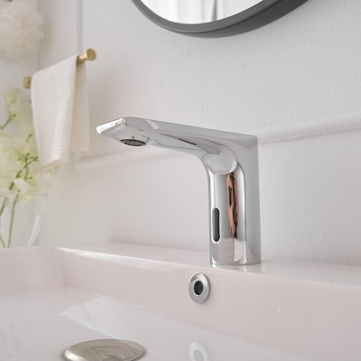 Polished Chrome Touchless Single Hole Bathroom Faucet