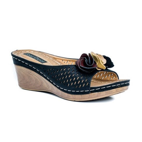 Gc Shoes Juliet Black 8.5 Perforated Flower Comfort Slide Wedge Sandals :  Target