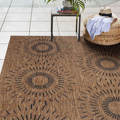Chestnut Brown Geometric Flatweave Indoor Outdoor Rug, 8' x 10'