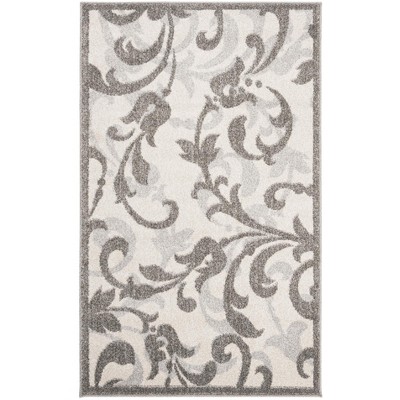 Amherst AMT428 Power Loomed Indoor Rug -Safavieh
