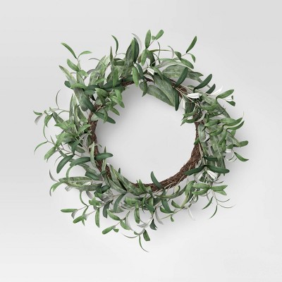 26 Indoor Wreath Decorating Ideas You'll Wanna Steal - Making