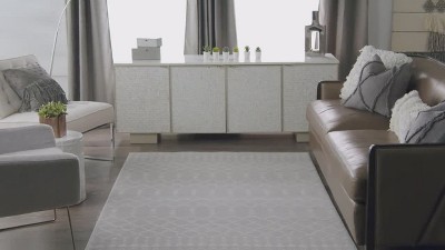 Bohemian Bliss Ivory Geometric 6' x 9' Synthetic Area Rug