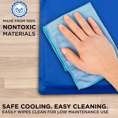 Blue Self-Cooling Gel Pet Mat for Dogs and Cats