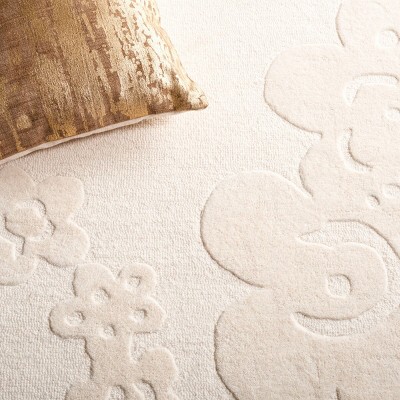 Ivory Hand Tufted Wool 4' x 6' Area Rug