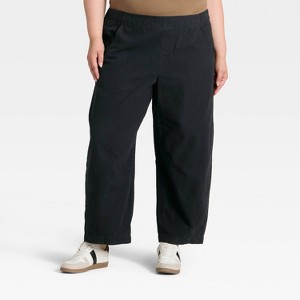 Women's Mid-Rise Barrel Leg Pull-On Pants - Universal Thread™ - 1 of 3
