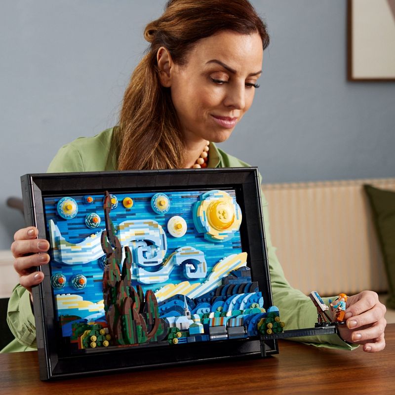 LEGO Ideas Vincent van Gogh - The Starry Night Art Set 21333, 4 of 10