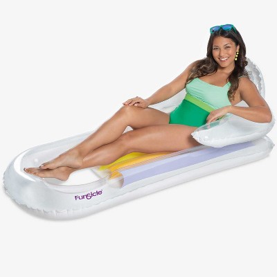 Funsicle Relaxing Lounge