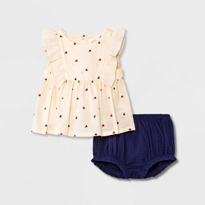Baby Girls' Strawberry Elevated Top & Bottom Set - Cat & Jack™ Off-White 0-3M