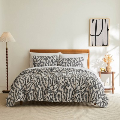 Khari Rust Twin Microfiber Quilt Set with Pillow Sham