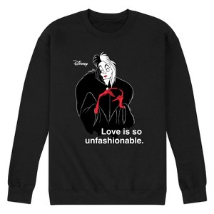 Men's - Disney Villains - Cruella De Vil Love Unfasionable Graphic Fleece Sweatshirt - 1 of 4