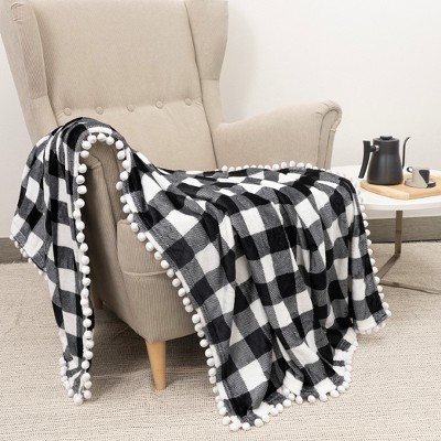 Pavilia Deluxe Checkered White Twin Fleece Throw with Pom Pom Fringe