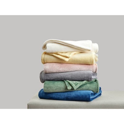 Green Faux Fur Plush Throw Blanket 50" x 60"
