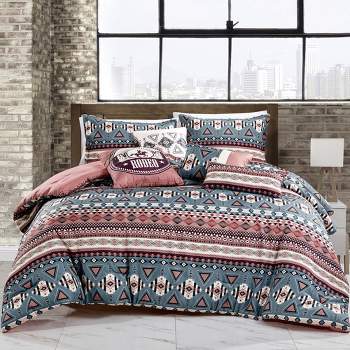 Esca Kyla Glamorous & Unique 7pc Comforter Set:1 Comforter, 2 Shams, 2 Cushions, 1 Decorative Pillow, 1 Breakfast Pillow