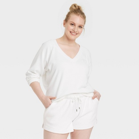 Women's Relaxed Pullover Sweatshirt - Universal Thread™ White 3x : Target