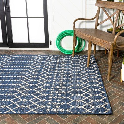 Boho-Chic Moroccan Geometric Black and Gray 8' x 10' Outdoor Area Rug