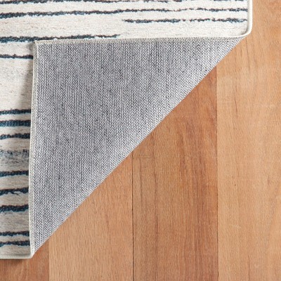 Avery Everglade Blue and White Machine Washable Synthetic Rug, 2x3
