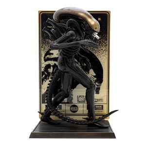 Culturefly LLC Alien Deluxe Xenomorph 9 Inch Vinyl Statue : Target