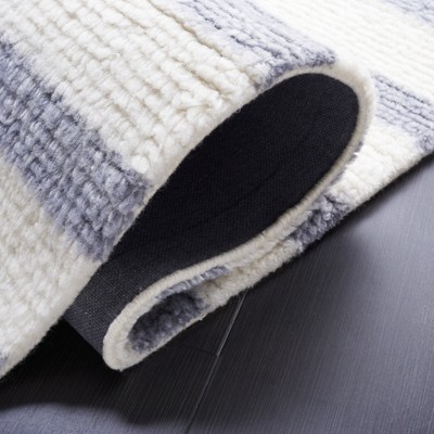 Hand-Tufted Woolen Elegance 4' x 6' Rectangular Rug in Gray