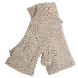 Cable Handwarmers_Nirvanna Designs - 1 of 4