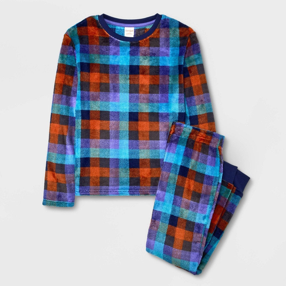 Boys' 2pc High Pile Fleece Long Sleeve Pajama Set - Cat & Jack Brown M