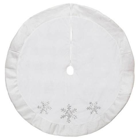 Silver deals tree skirt