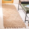 Natural Fiber NF107 Hand Woven Indoor Rugs - Safavieh - 2 of 4